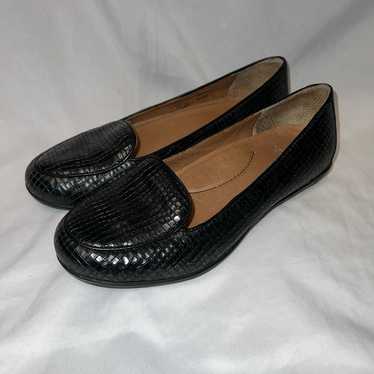 Dansko Nastacia Black Croc Embossed Leather Loafer