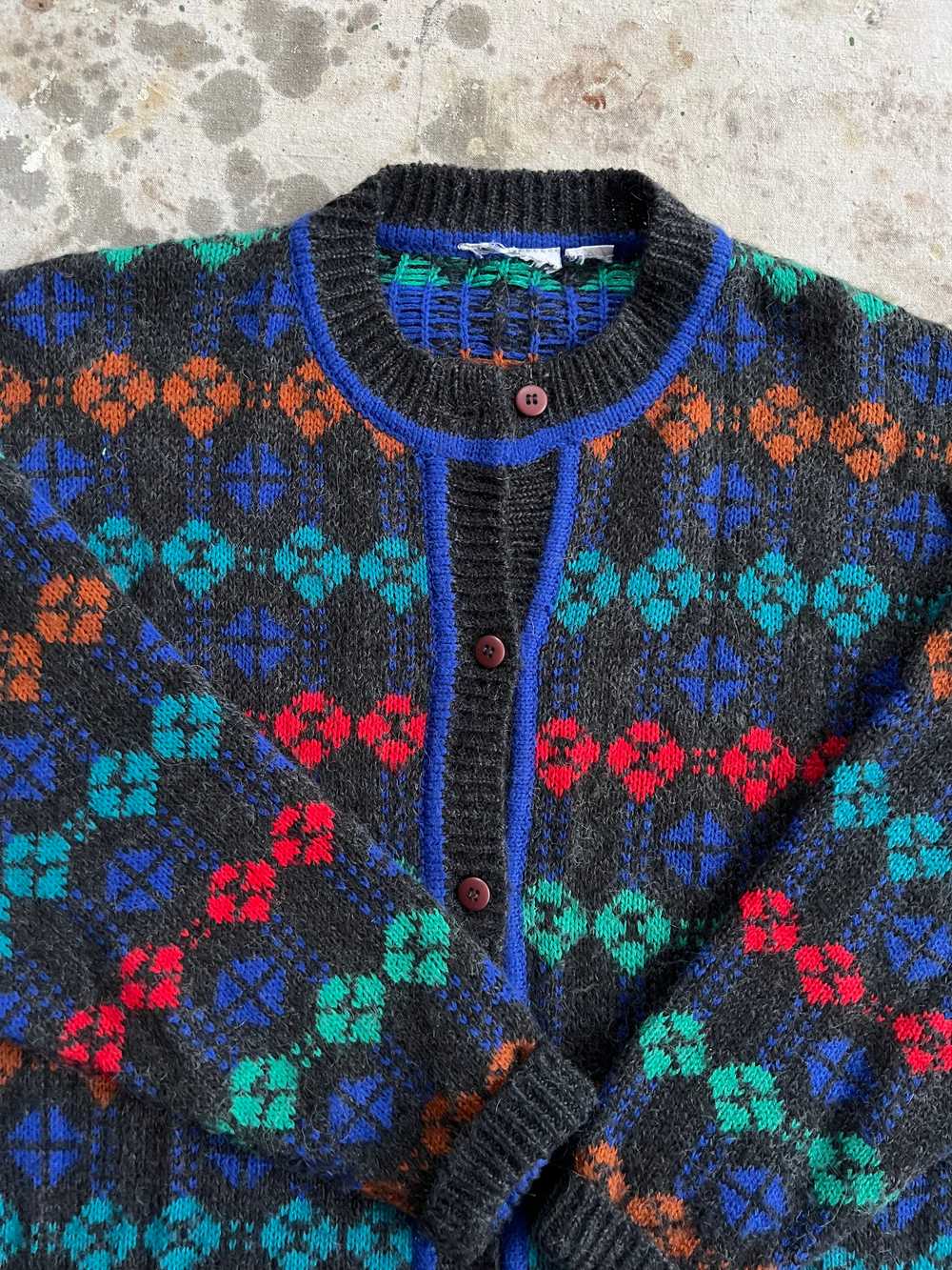 80’s wool cardigan with colorful motif - image 5