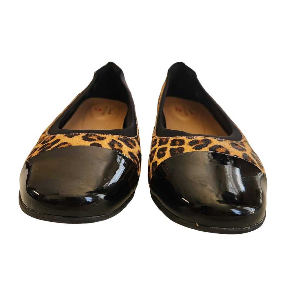 Clarks Women's Un Darcey Cap 2 Ballet Flat Leopar… - image 2