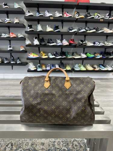 Louis Vuitton louis vuitton duffle 40