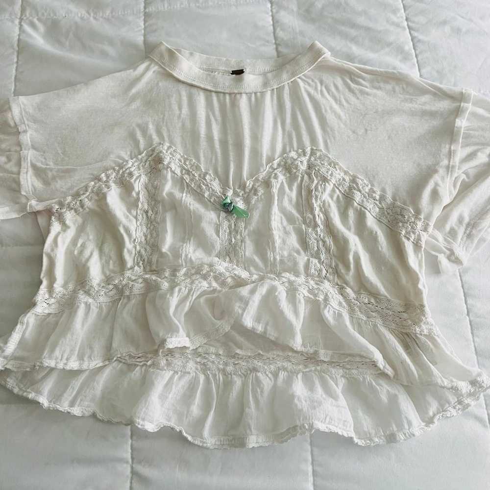 Free People cropped white lace tee - image 2