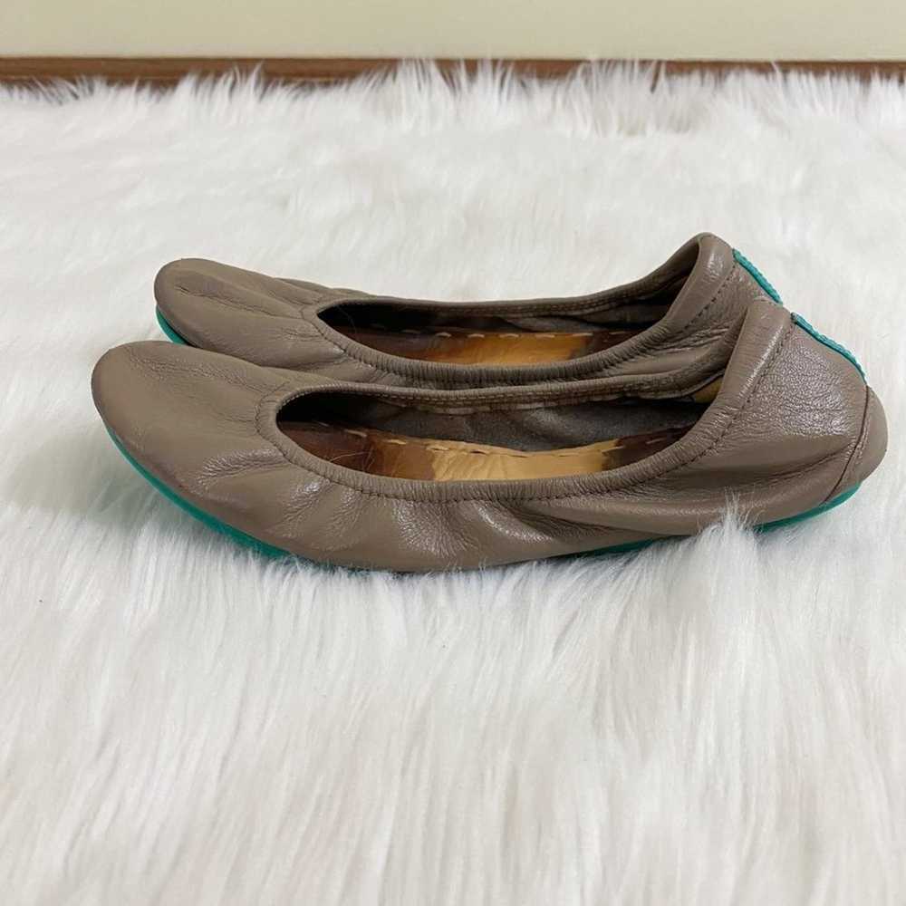 Tieks Dark Tan Leather Foldable Ballet Flats Roun… - image 2