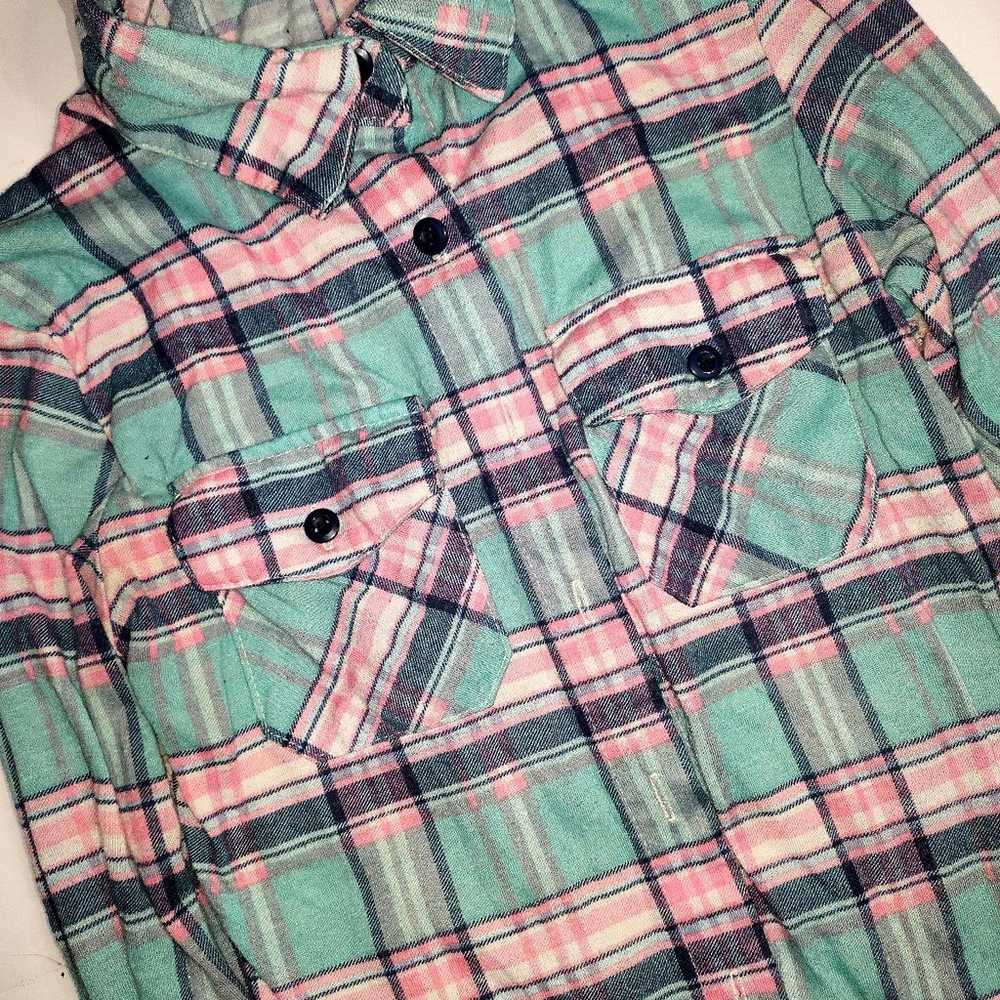 Lot of 3 Plaid Button Down Women Shirts Hollister… - image 3