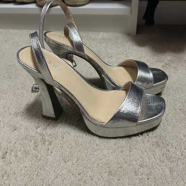 Silver heels - image 1