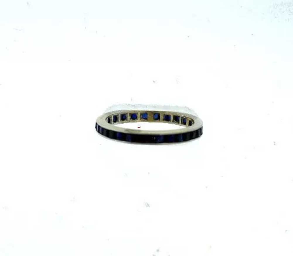 14K WHITE GOLD SAPPHIRE BAND RING STYLISH - image 2