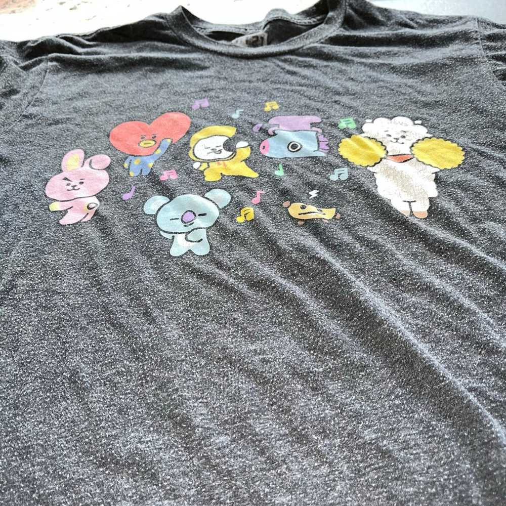 BT21 dancing friends tshirt small S kpop - image 2