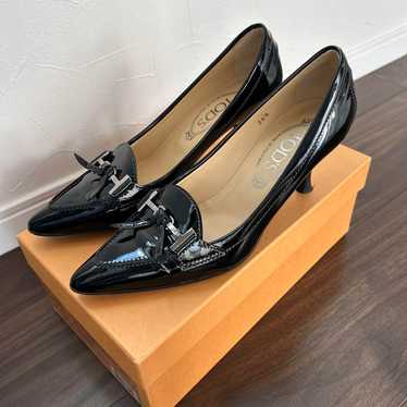 TOD'S Black Pointed-Toe Pumps