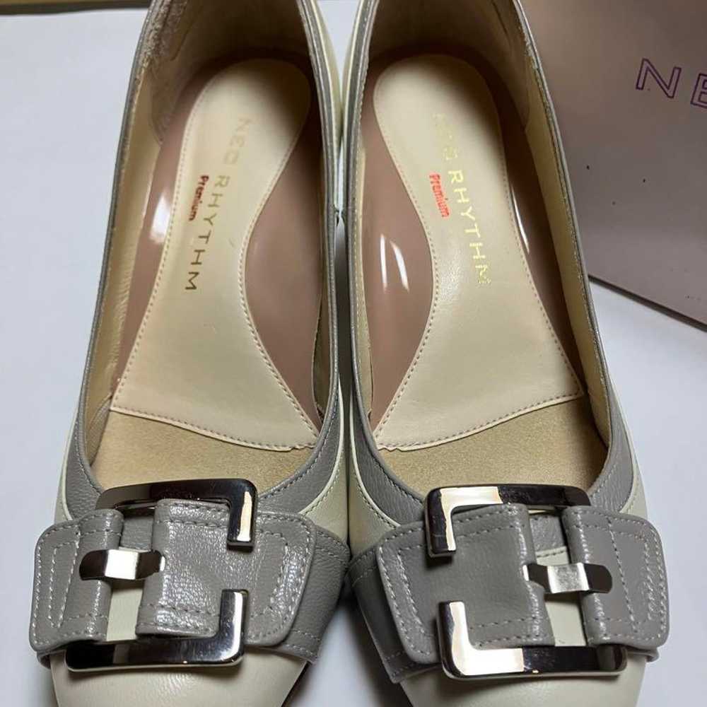 NEO RHYTHM Pumps 23.5cm - image 2