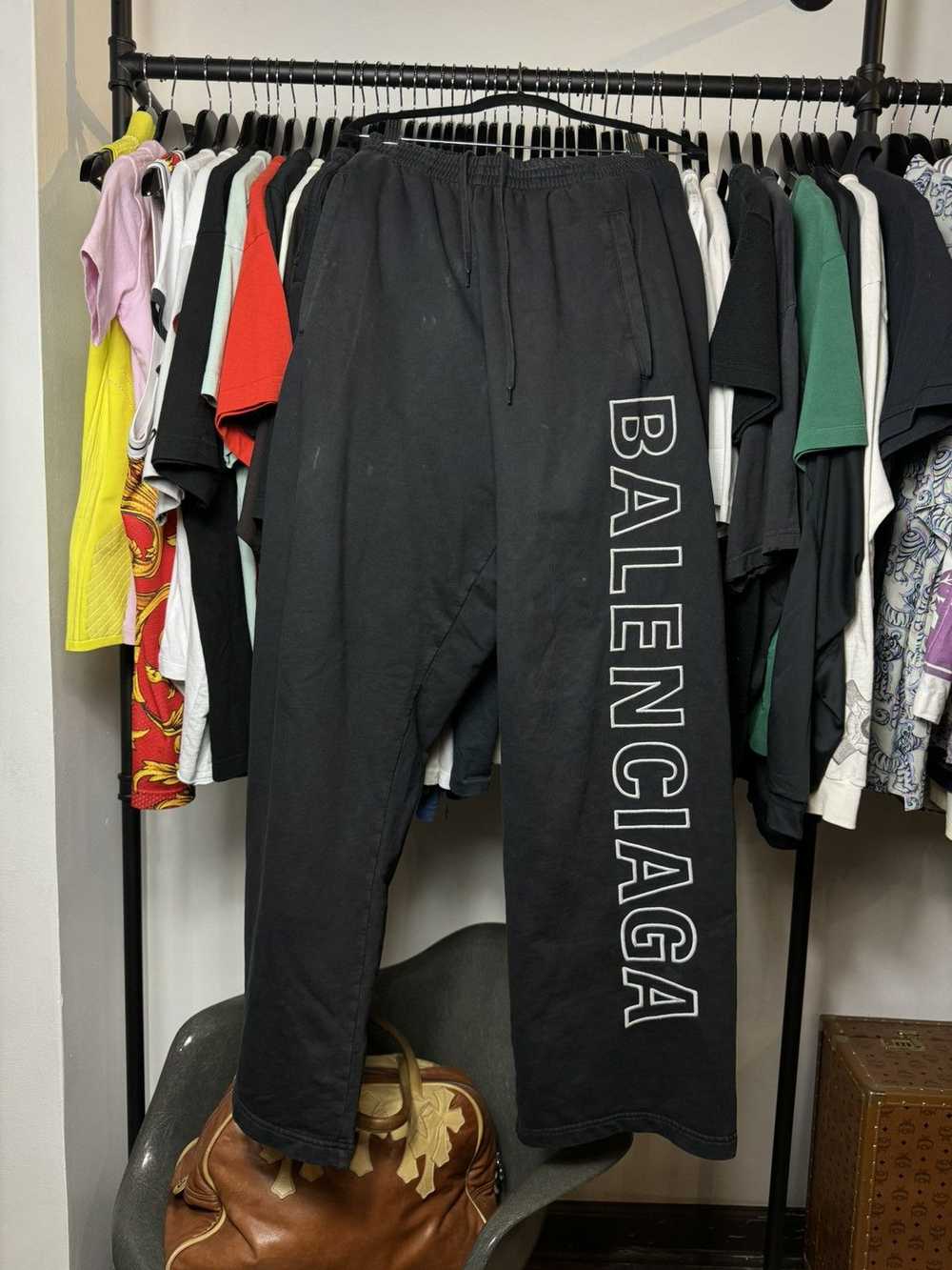 Balenciaga Balenciaga Outline Spellout Sweatpants… - image 1