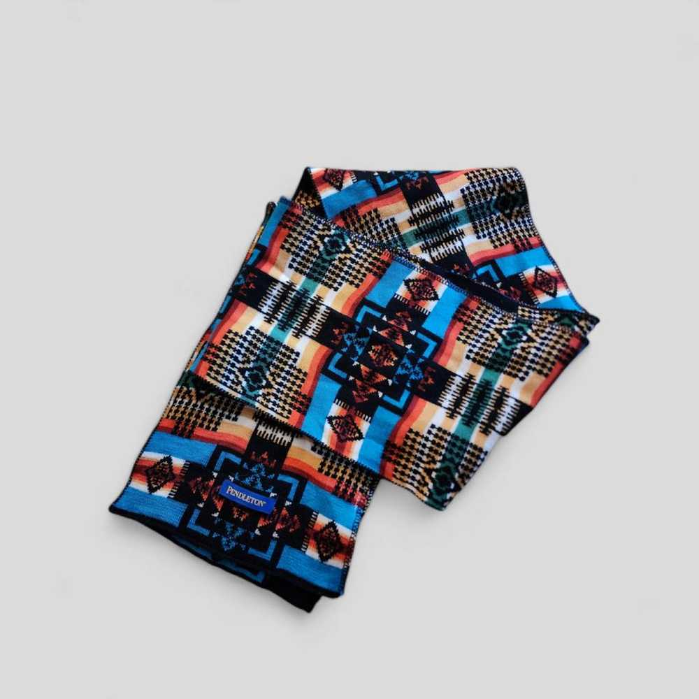 Pendleton Wool scarf & pocket square - image 2