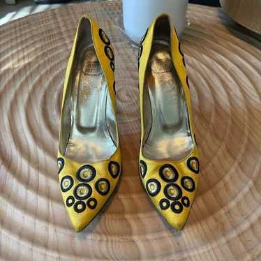 Mary Norton silk pumps 37