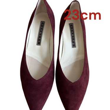 ♦︎Excellent condition Yoshito suede pumps, burgun… - image 1