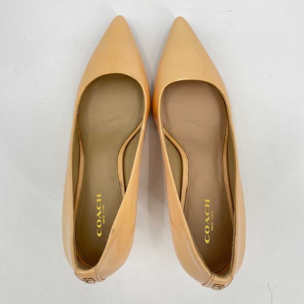 COACH Nude Yellow Patent Leather Kitten Heels Siz… - image 7