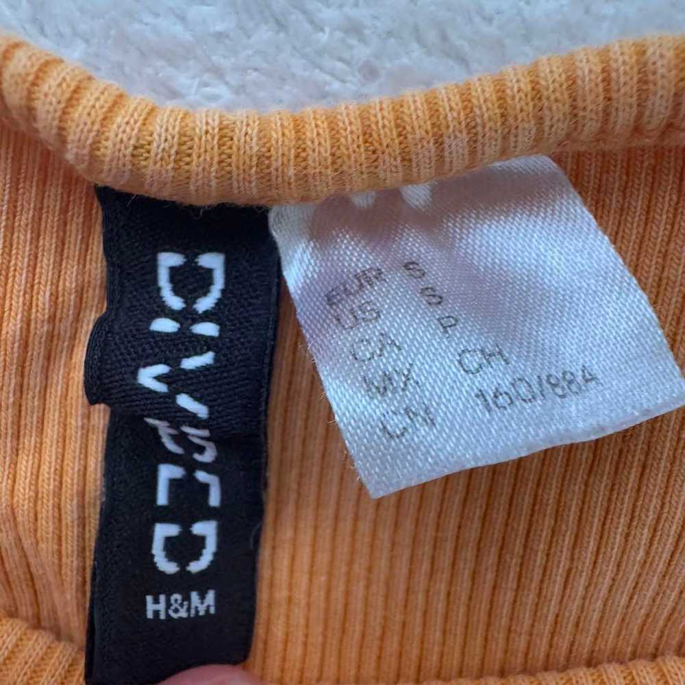 Y2K overseas girl H&M cropped orange T-shirt shor… - image 3