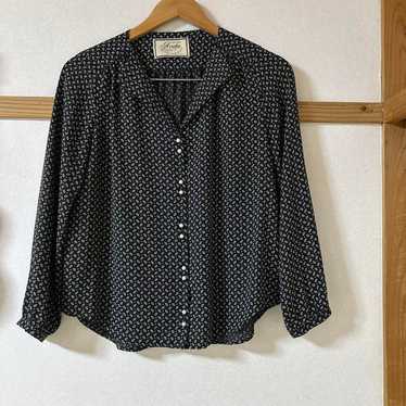 Ladies' Blouse - image 1