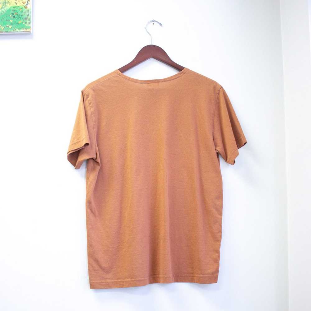 K.W.B.L. Size Medium Burnt Sienna Crew Neck T-Shi… - image 2