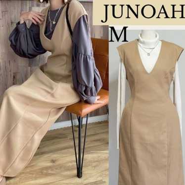 JUNOAH Jumskirt M Beige Long V-Neck Slit - image 1