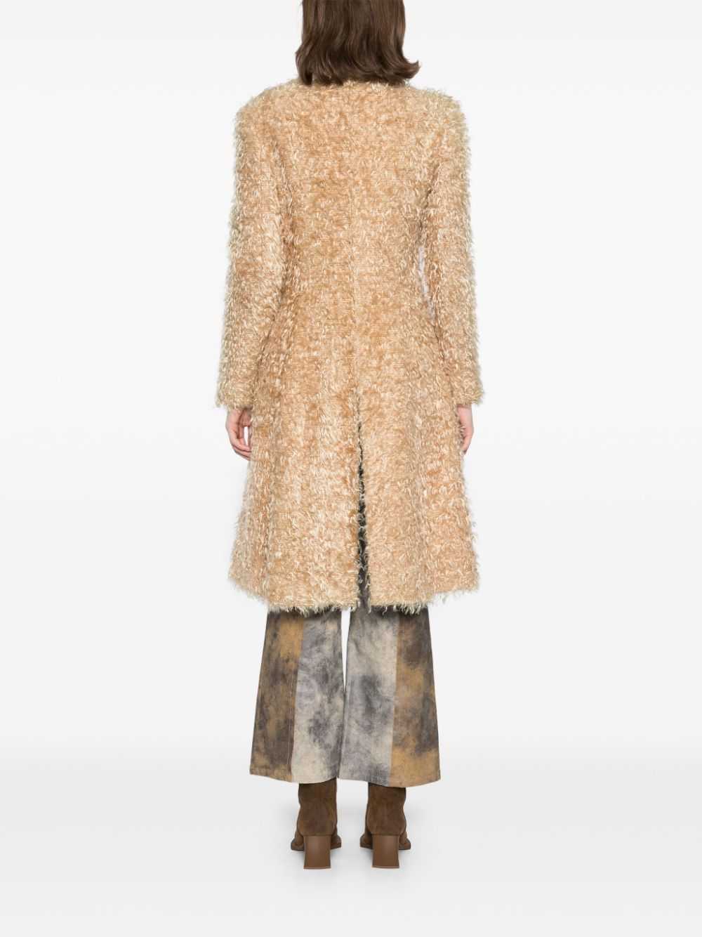 CHANEL Pre-Owned 2000 faux-fur coat - Neutrals - image 4