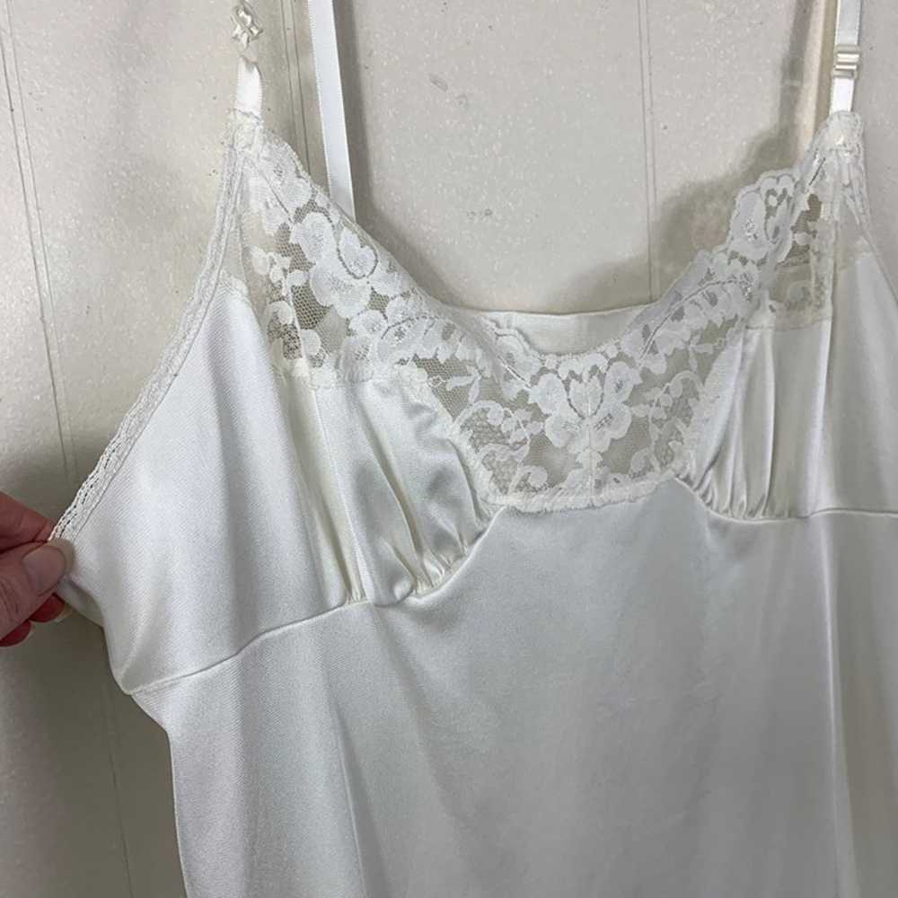 Vintage Vassarette Babydoll Ivory Lingerie Slip D… - image 2