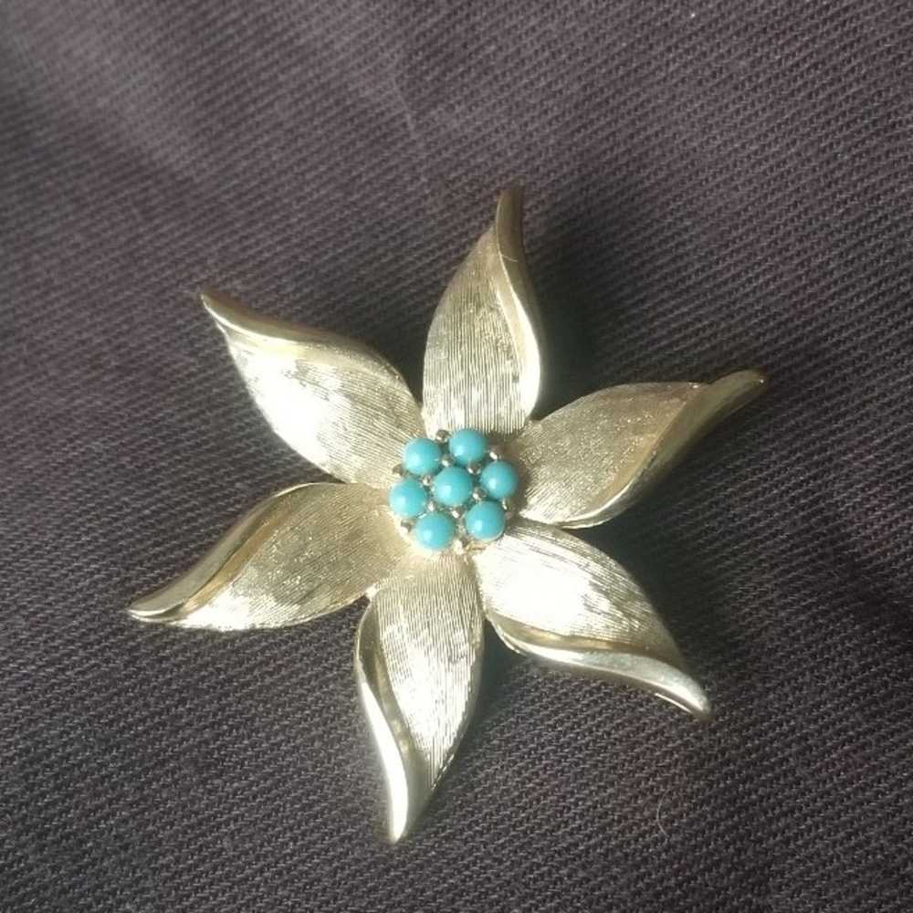 Vintage Brushed Gold Delicate Turquoise Beaded Fl… - image 1