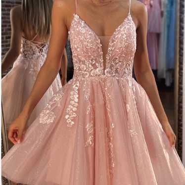 Short v clearance neck prom dresses