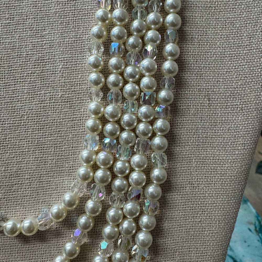 Vintage faux pearl necklace - image 2