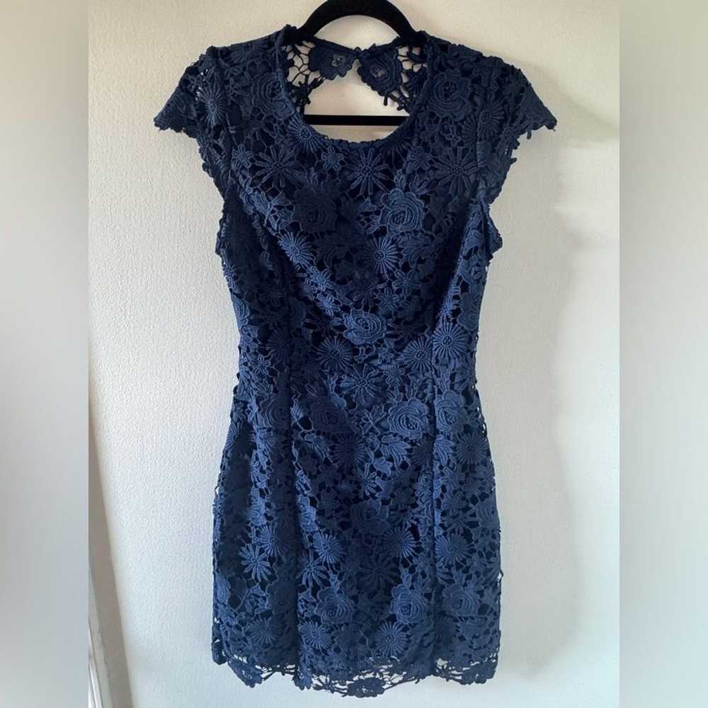 LULUS Hidden Talent Navy Floral Lace Backless Cap… - image 4