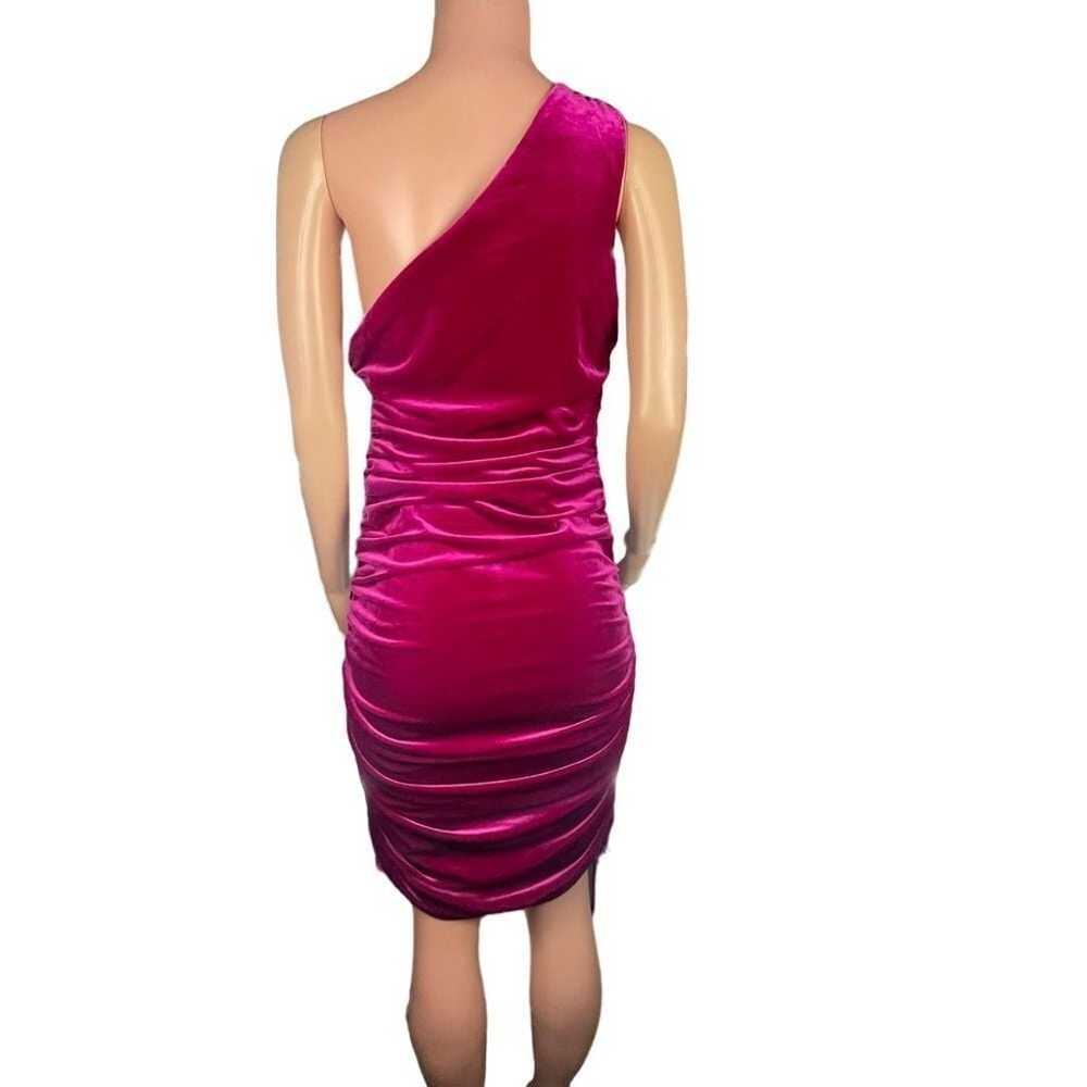 House of Harlow 1960 one shoulder ruched dress, s… - image 5