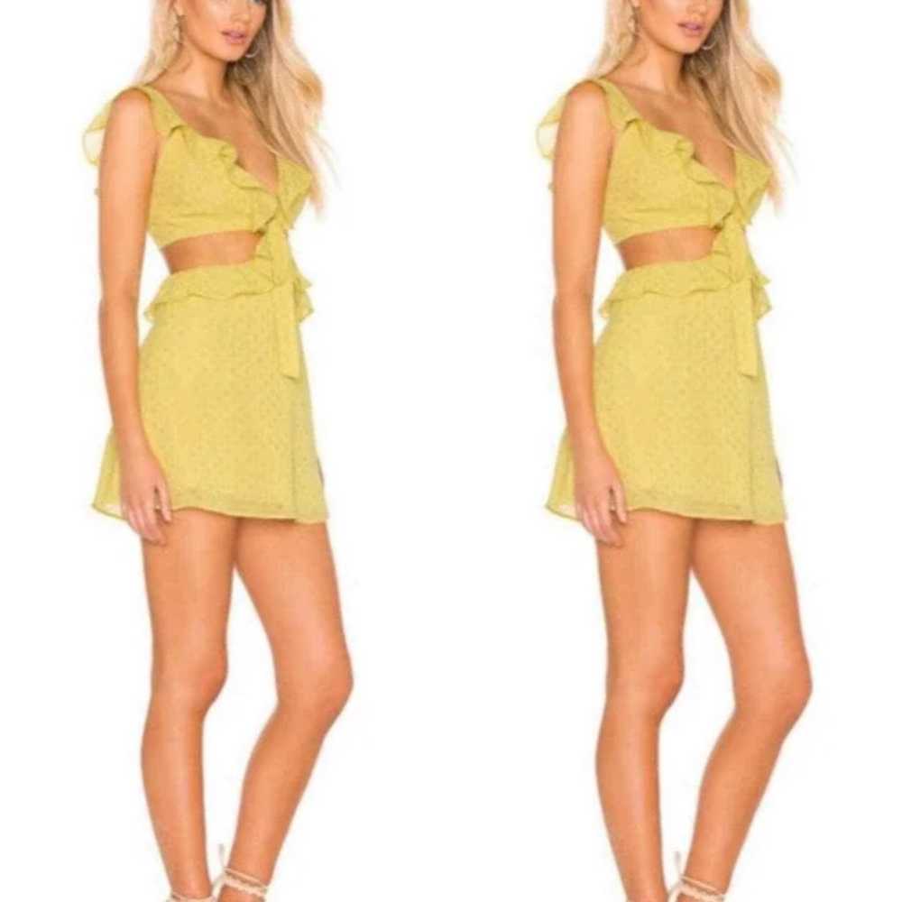 Privacy Please Yellow Ruffle Two Piece Textured D… - image 2