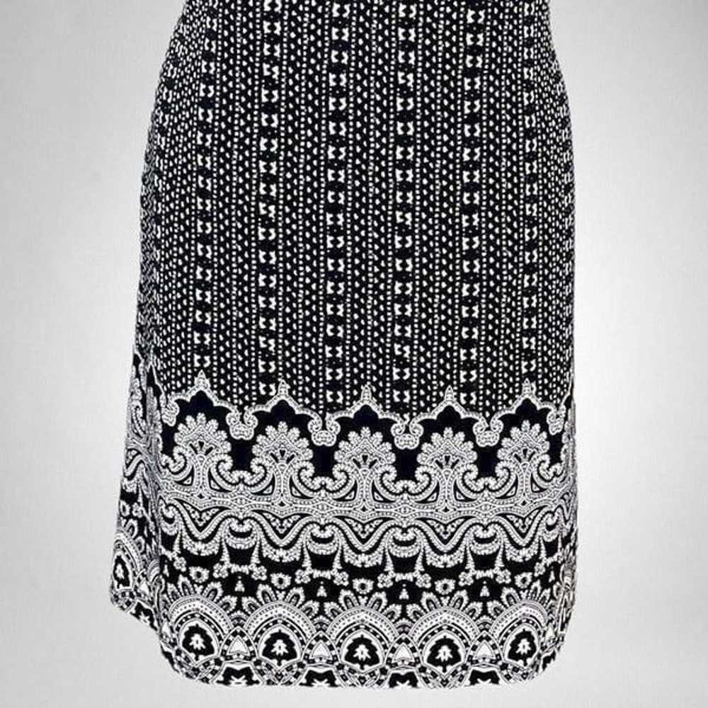 White House Black Market Crochet Neck Printed Kni… - image 5