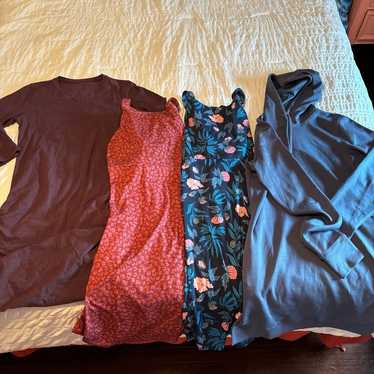 EUC bundle of women’s athletic dresses!