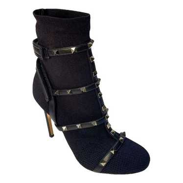 Valentino Garavani Rockstud leather boots