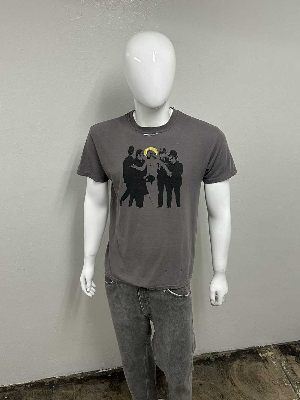 Streetwear × Vintage 2000’s Banksy Distressed Art… - image 2