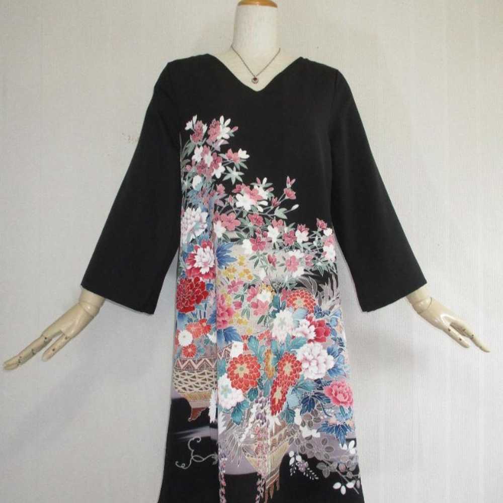 This is a V-neck kimono remade dress from a black… - image 1