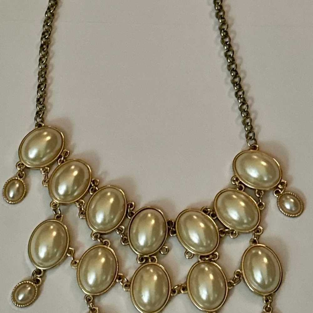 Vintage Gold Tone Faux Pearl Bib Necklace with Ad… - image 12