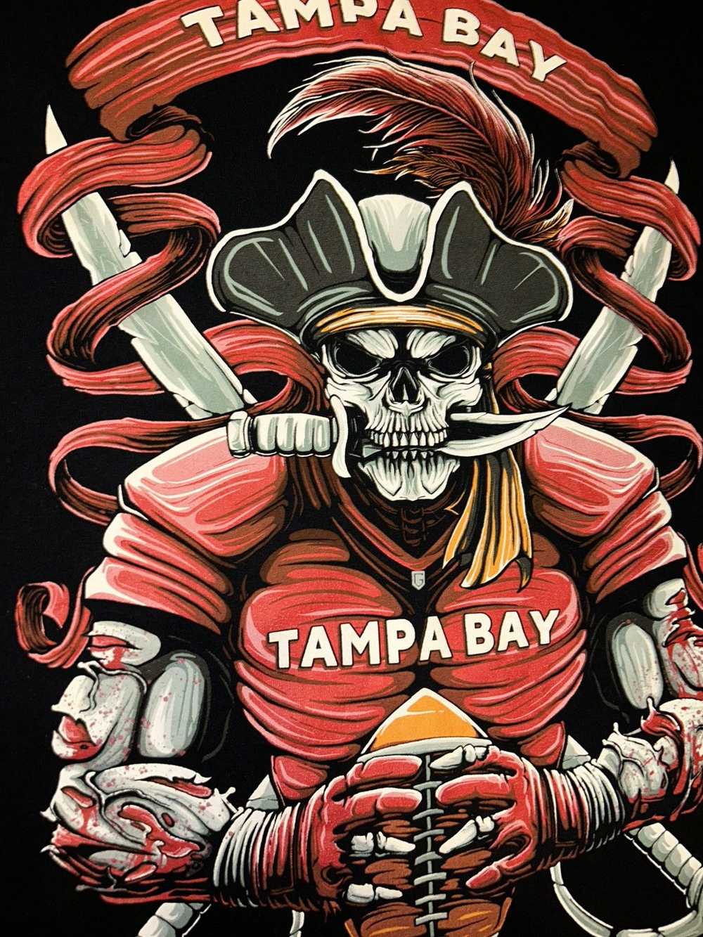 NFL × Vintage Vintage Tampa Bay Buccaneers t-shirt - image 3