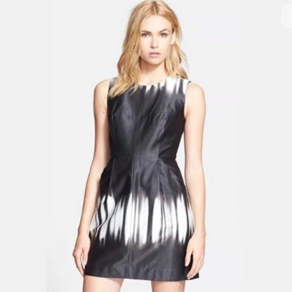 Milly Sleeveless Ombre Print Coco Dress Black & C… - image 1