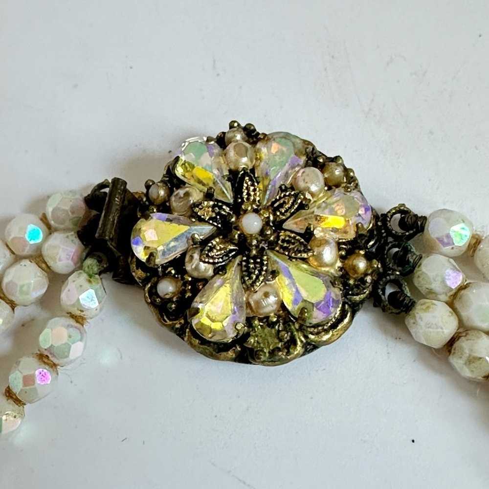 Vintage 80’s White Opalescent 3 Strand Beaded Nec… - image 5