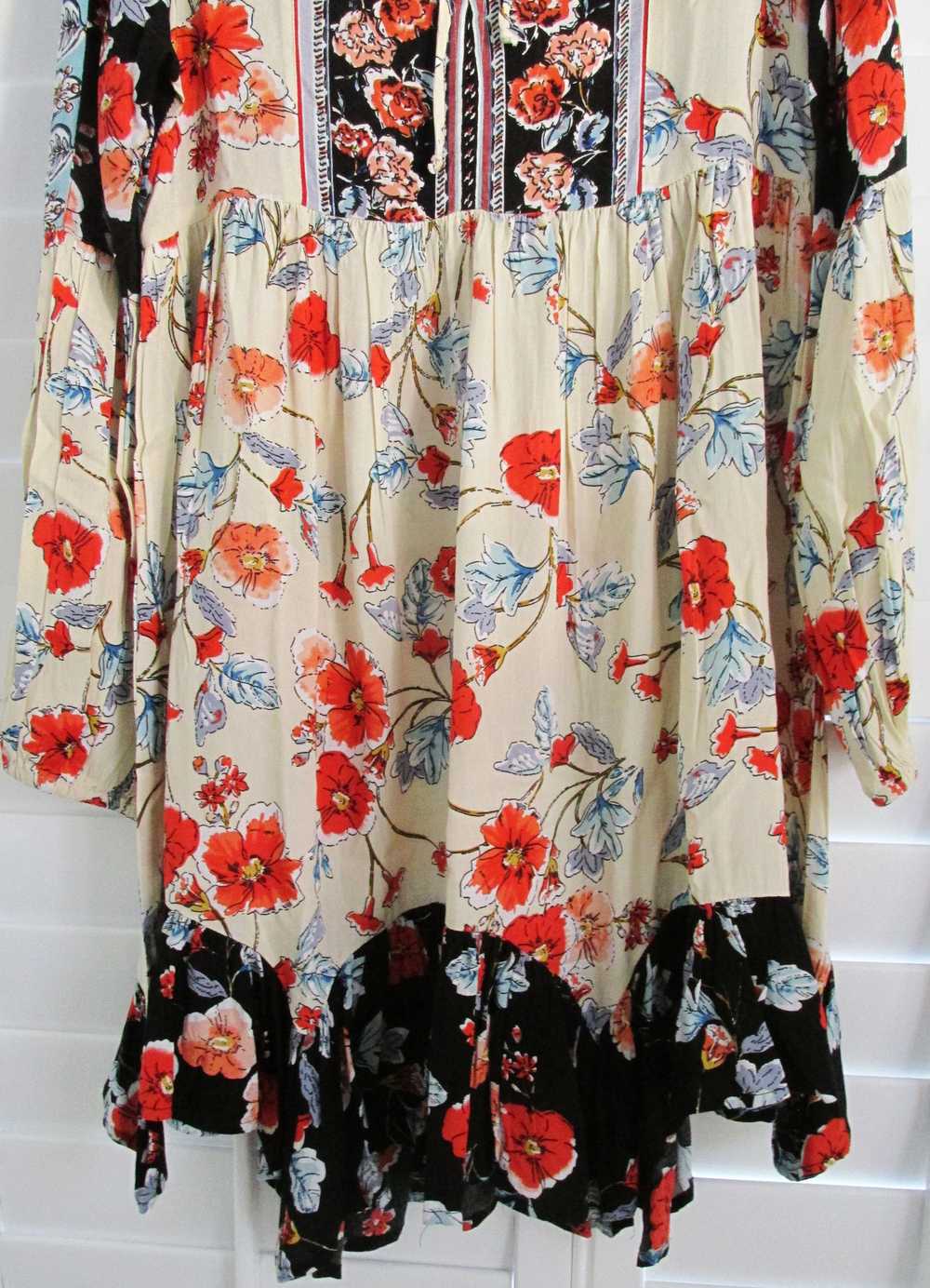 Other Patrons Of Peace Rayon floral Dress Size Sm… - image 4