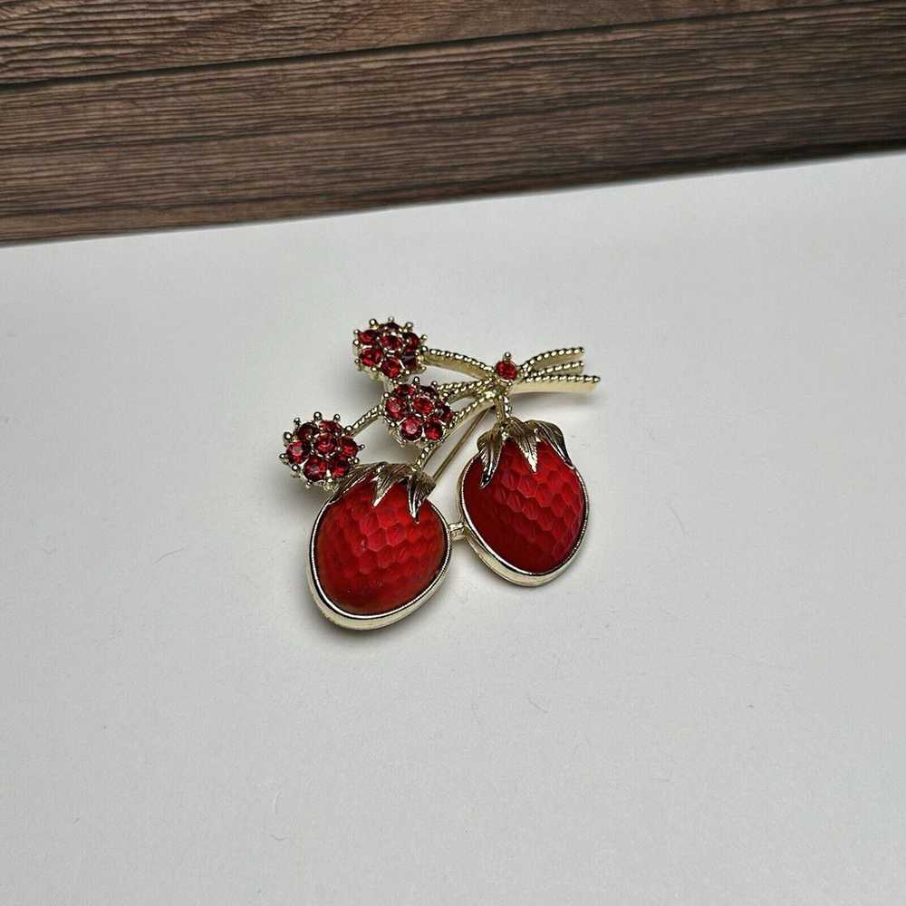 Sarah Coventry Red Rhinestone Strawberry Fruit Br… - image 11