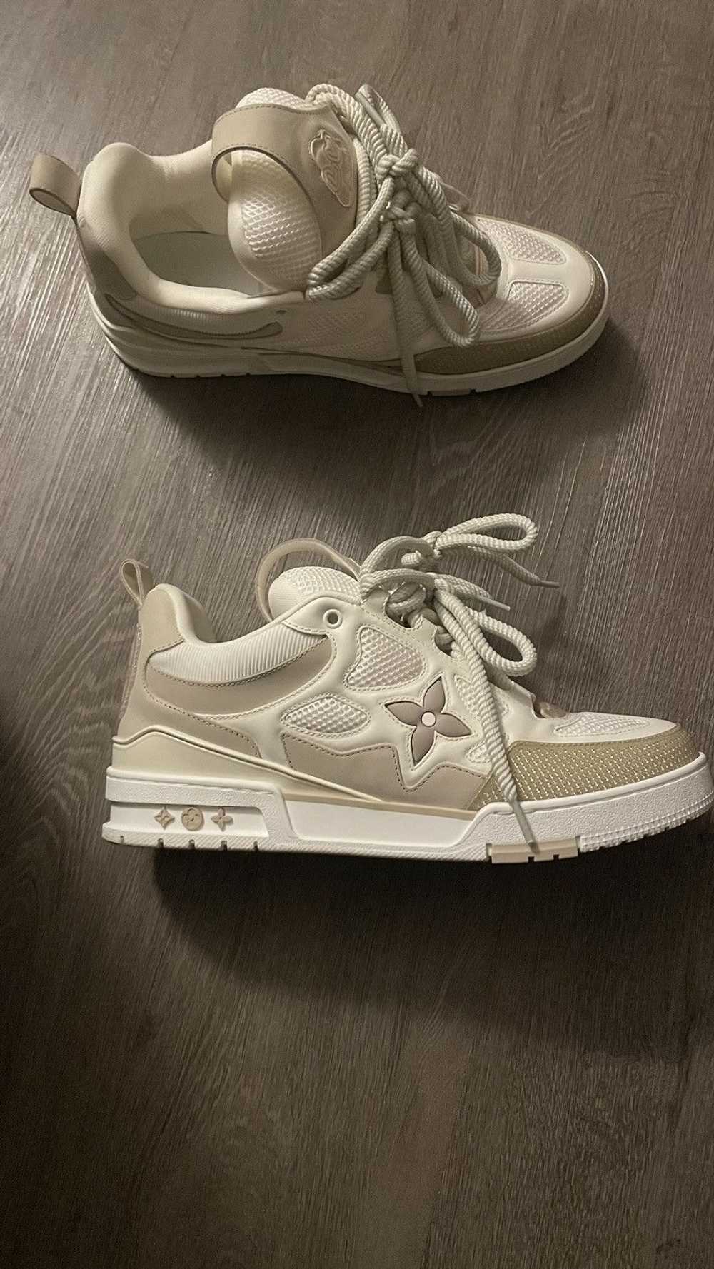 Louis Vuitton White/Cream Louis Vuitton sneakers - image 3