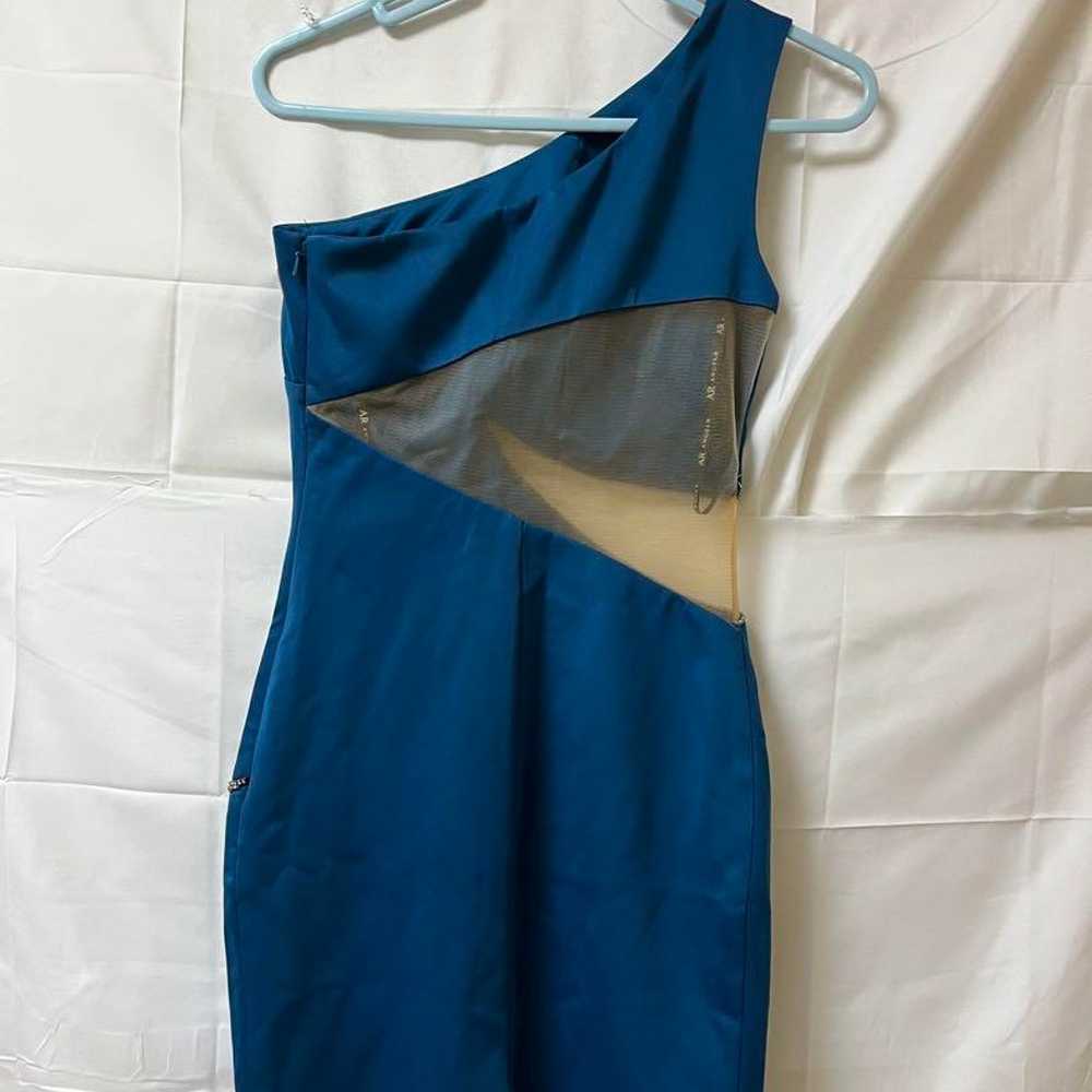 ANGEL R Blue One-Shoulder Cutout Dress - image 9