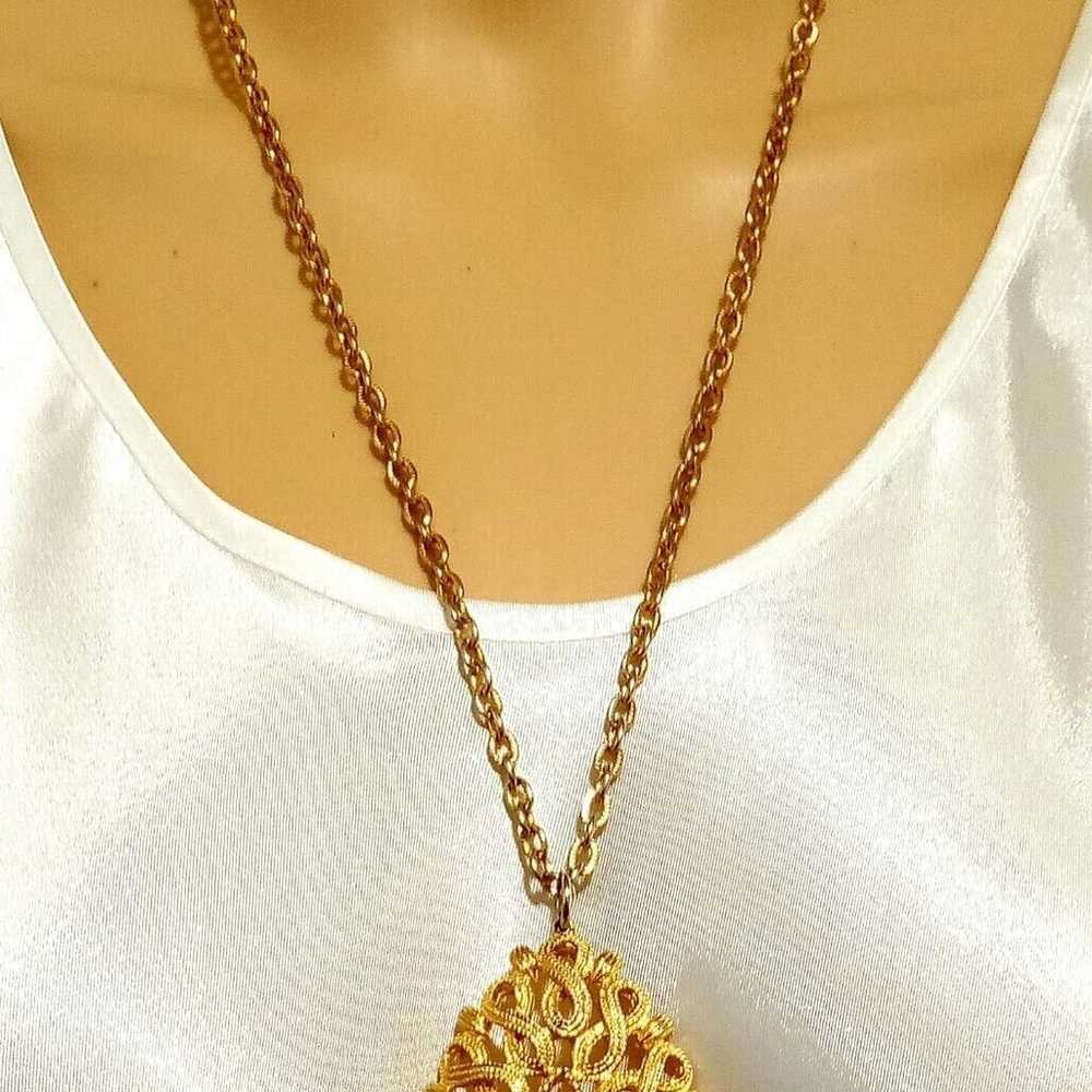 Vintage Gold Chain Link Art Pendant Statement Nec… - image 2