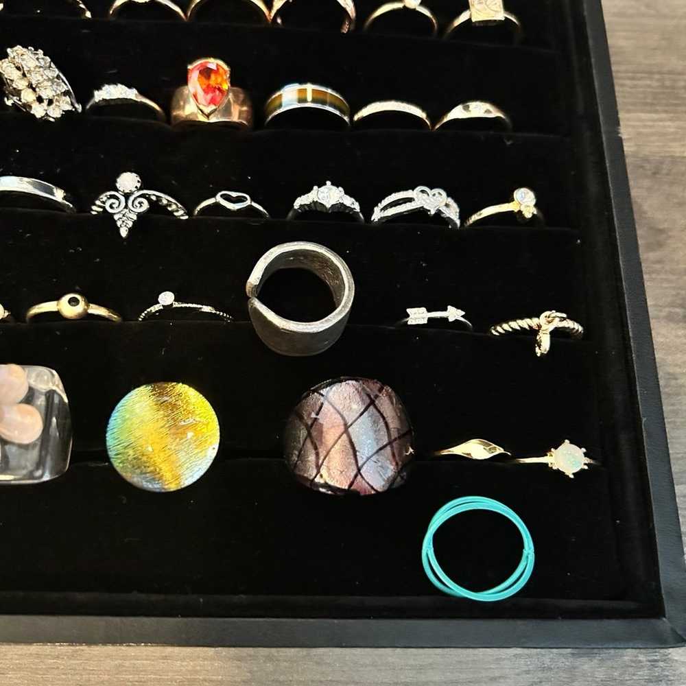 Huge lot of Fashion / Costume / Cocktail Rings  o… - image 11