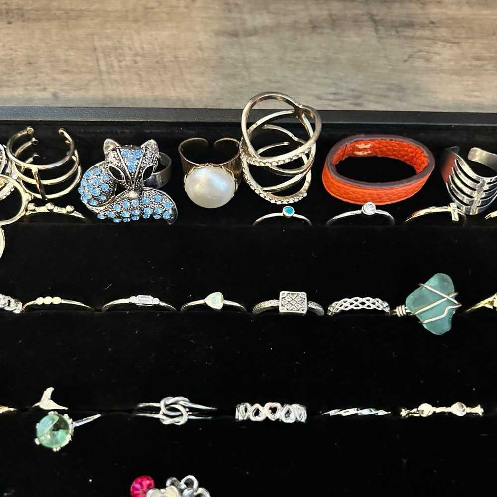 Huge lot of Fashion / Costume / Cocktail Rings  o… - image 3