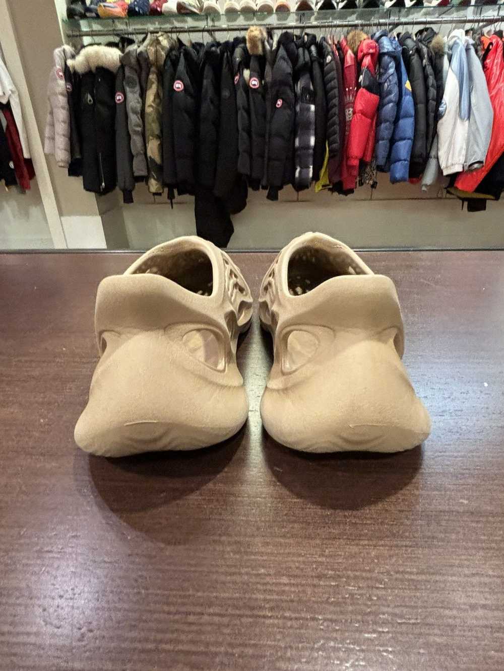 Adidas × Kanye West Yeezy Foam Runner ‘Sand’ - image 6