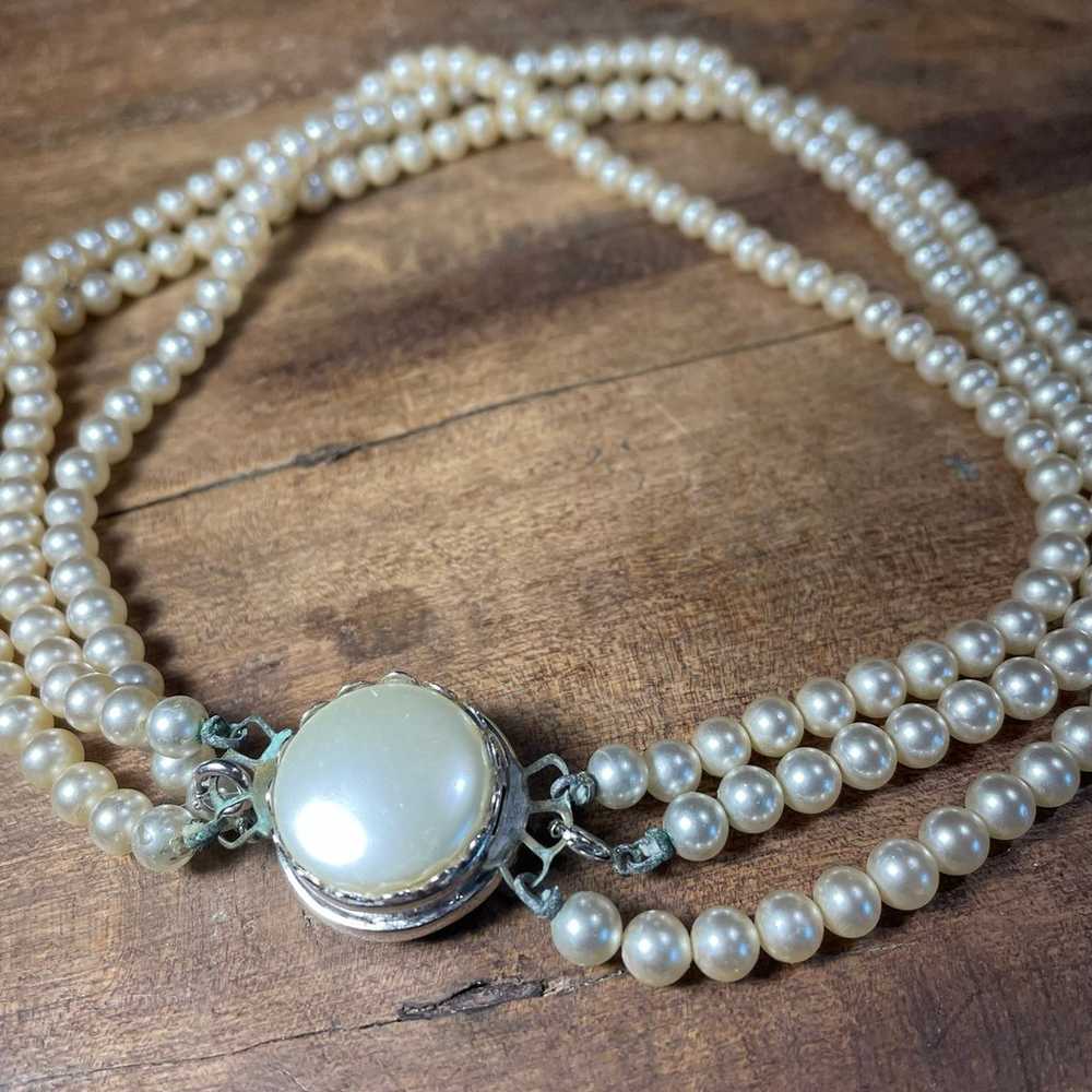 Vintage Sarah Coventry 3 strand pearl rhinestone … - image 1