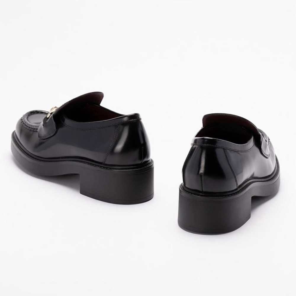 Gucci Leather flats - image 3