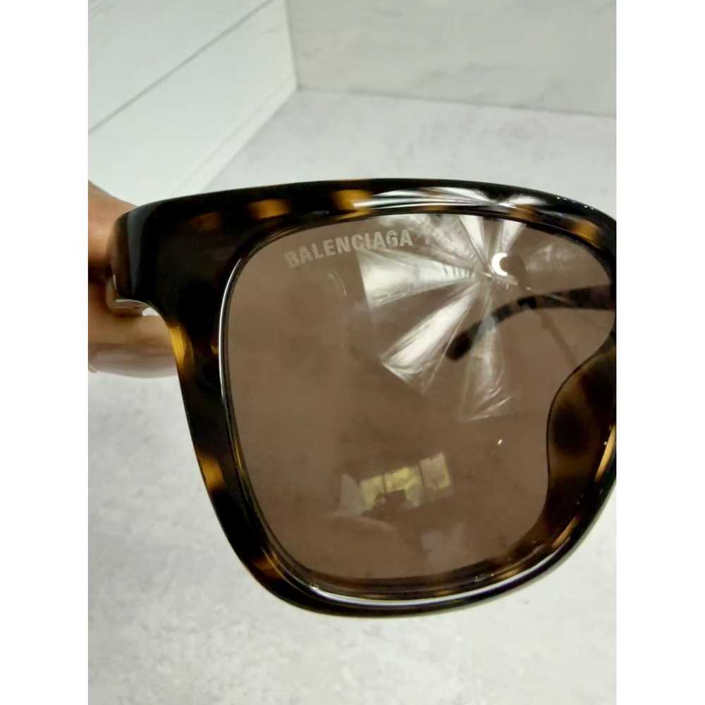 Balenciaga Paris D-Frame sunglasses - image 9