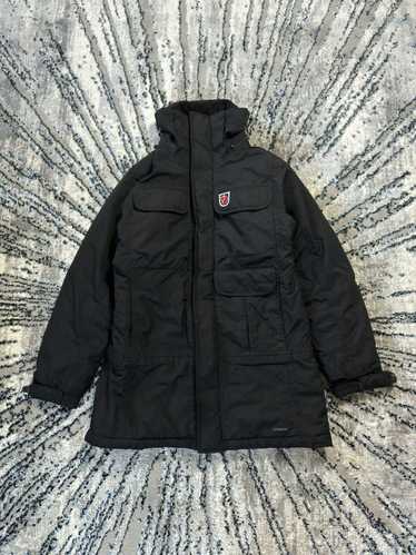 Fjallraven × Very Rare × Winter Session Nuuk 549€ 